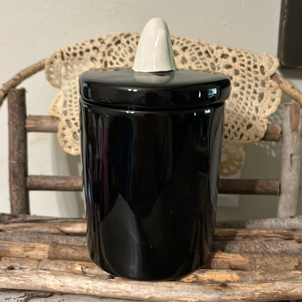 LAST ONE! NEW IN PACKAGING! RAE DUNN YOU ARE UNBOOLIEVABLE W/GHOST LID JAR